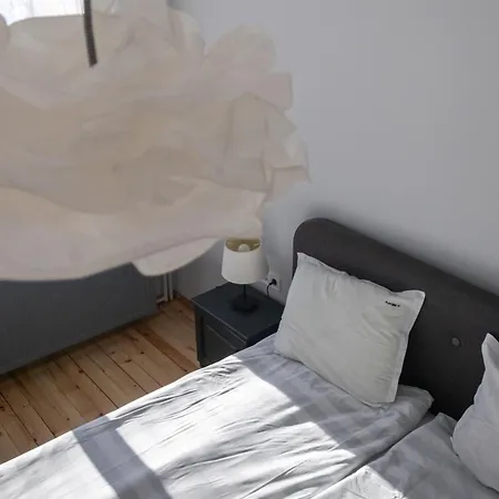 Semesterbostad Eight *