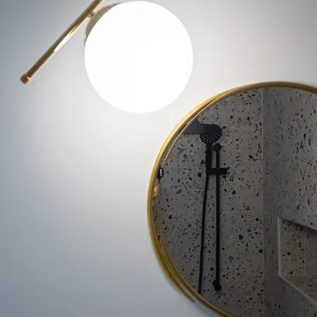 Eight * Μπάνσκο